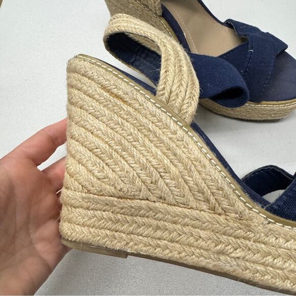 Steve Madden Blue Chambray Espadrille Wedge Sandals Women’s 8.5 Beachy Casual - Picture 2 of 9